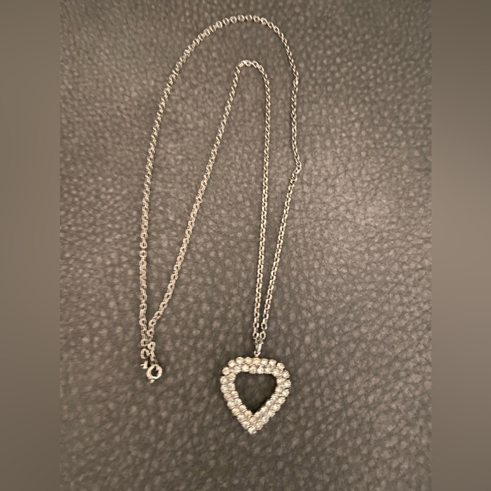 Vintage Rhinestone Heart Pendant Necklace